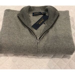 NWT Men’s sweater